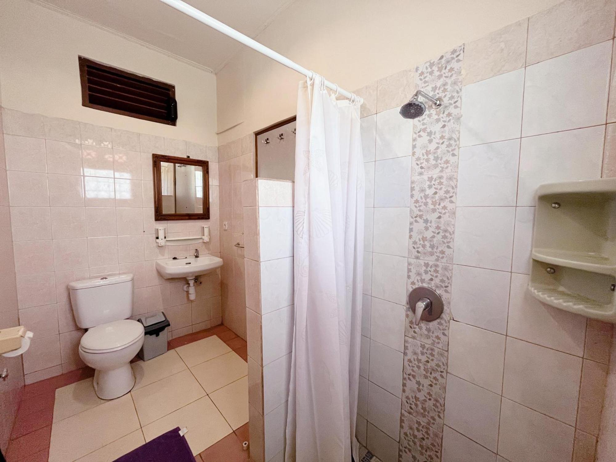 Agung'S Annex Homestay Sanur Buitenkant foto