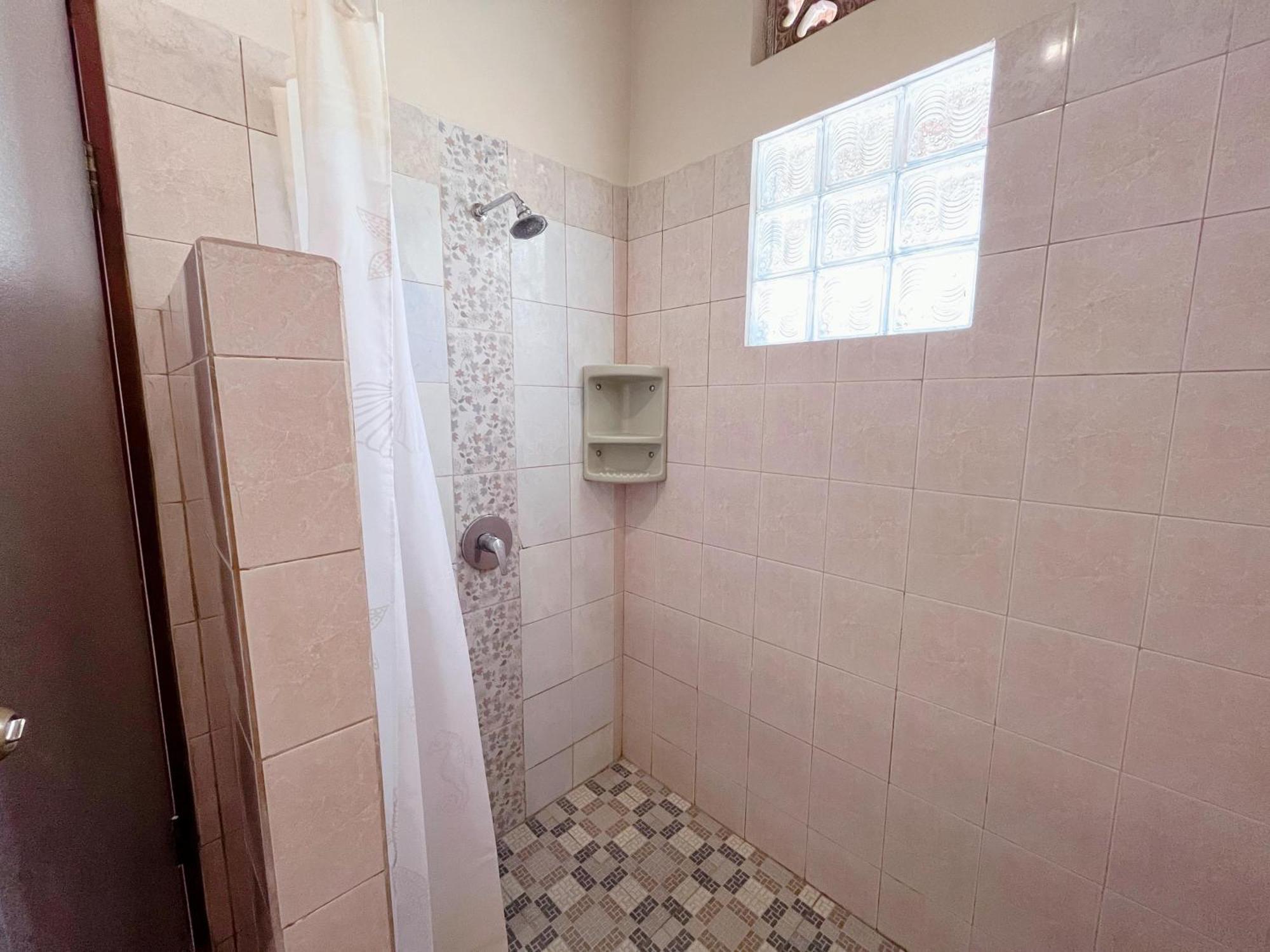 Agung'S Annex Homestay Sanur Buitenkant foto